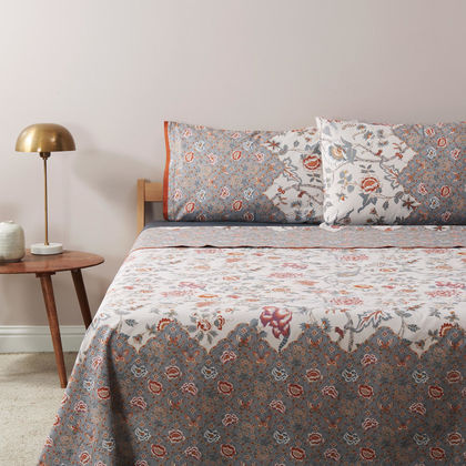 Queen Size Flat Bedsheets 4pcs. Set 250x280cm Cotton Satin Bassetti Vicenza - Beige 714436